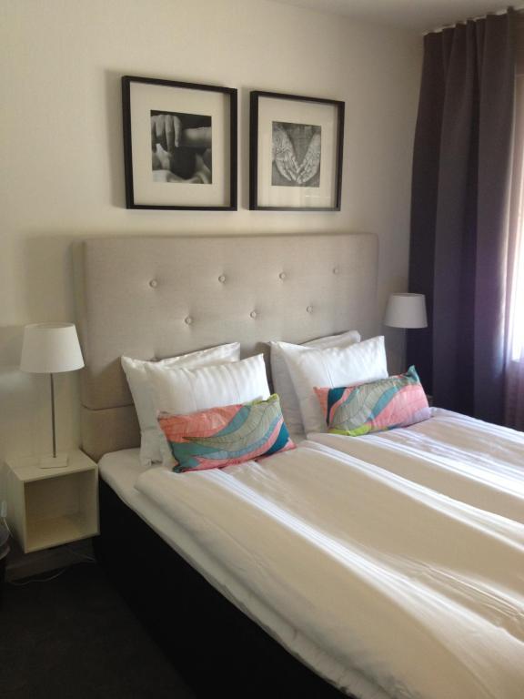 Hotell Tinget Sala Room photo
